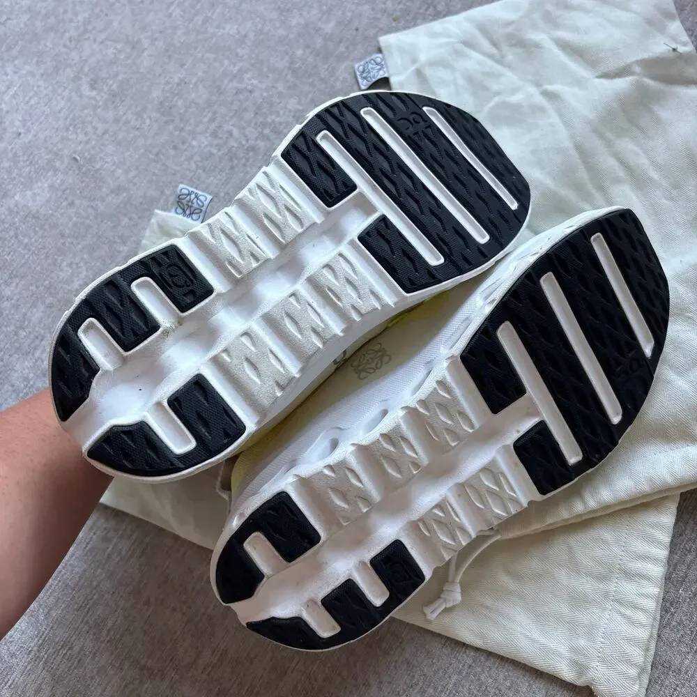 Authentic On Running x Loewe Cloudtilt 2.0 Shoes - Picture 2 of 6
